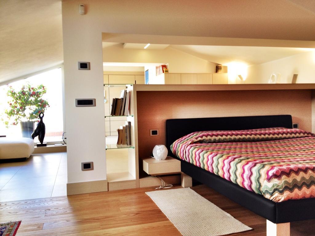 ヴェローナLa Terrazza Sull'Arenaアパートメント 部屋 写真
